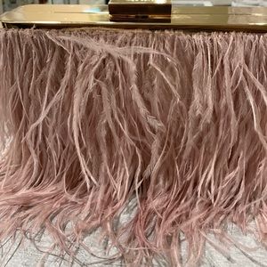 Fancy oloabero evening purse gorgeous like new pink and feathery
